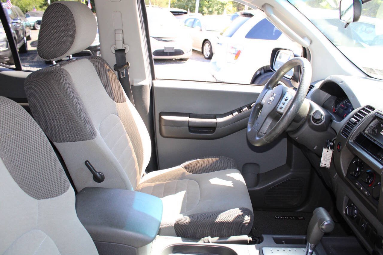 Used 2007 Nissan Xterra S w/ Utility Pkg AWD/4WD image 11