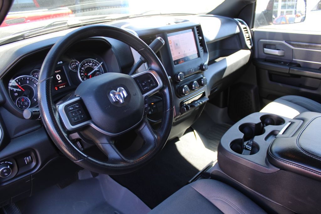 Used 2022 RAM 2500 Big Horn AWD/4WD image 2