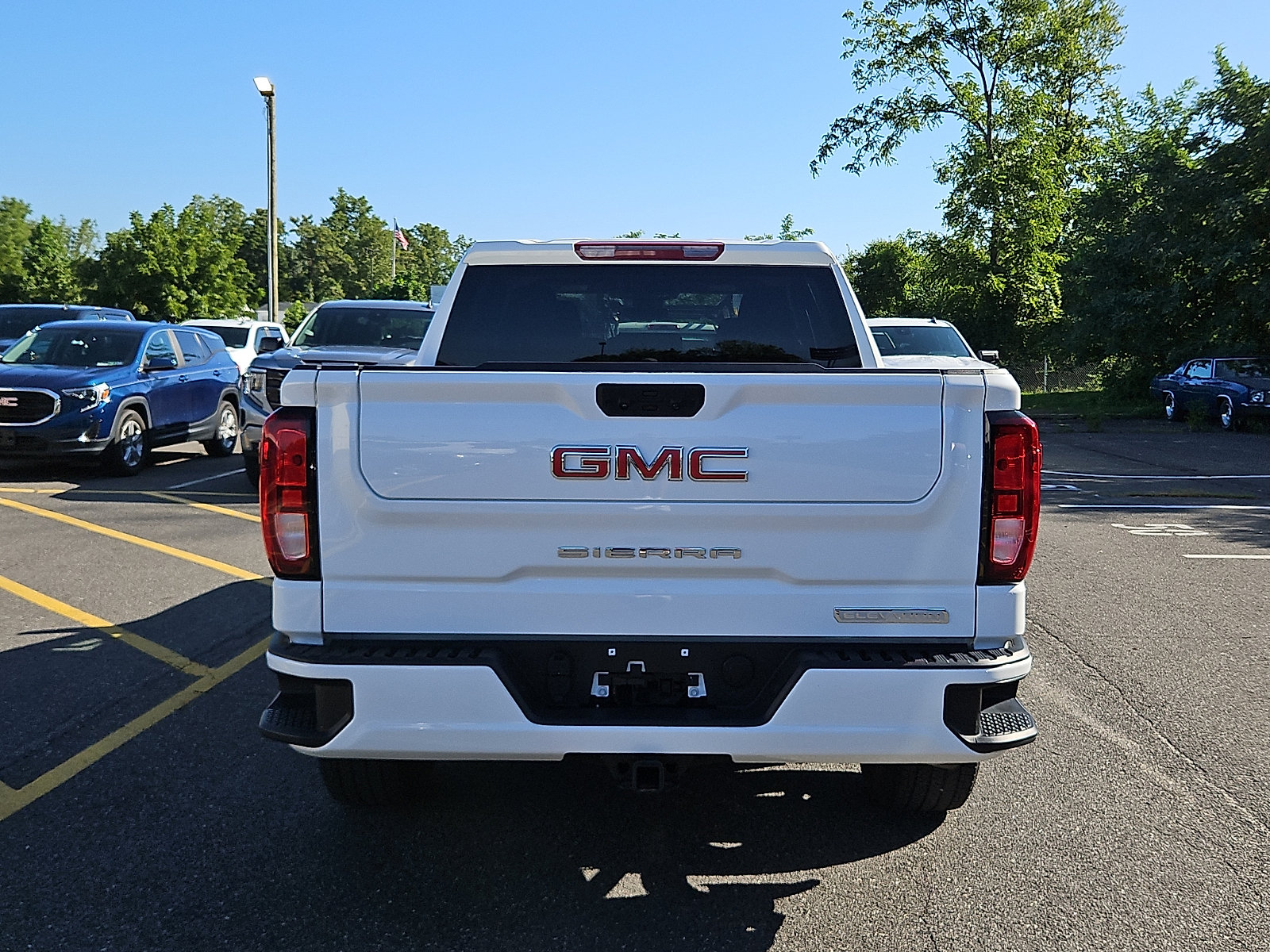 Certified 2024 GMC Sierra 1500 Elevation AWD/4WD image 5