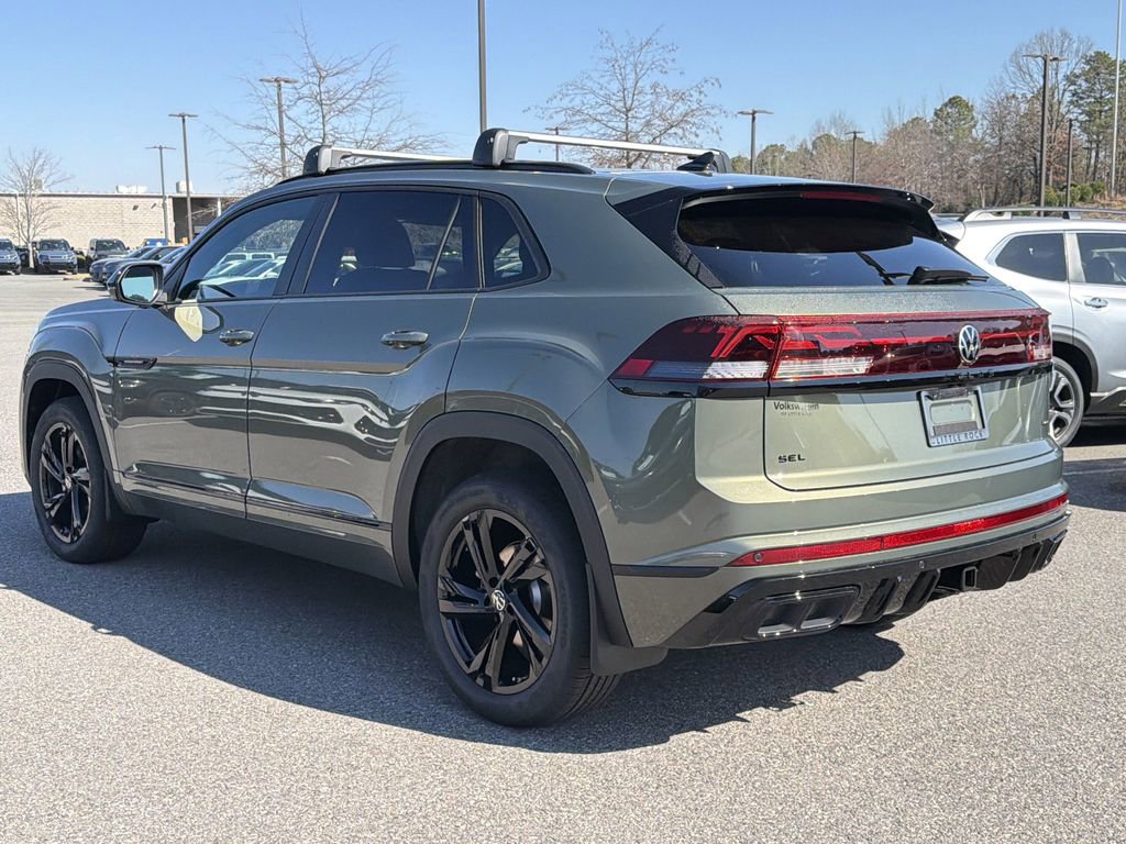 New 2026 Volkswagen Atlas Cross Sport SEL R-Line image 3