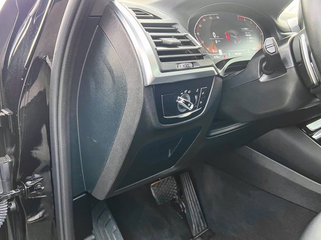 Used 2023 BMW X3 xDrive30i w/ Premium Essential Package image 11