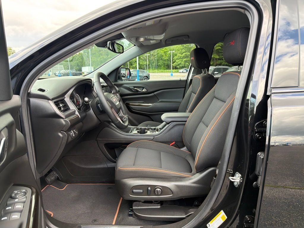 Used 2023 GMC Acadia AT4 AWD/4WD image 33
