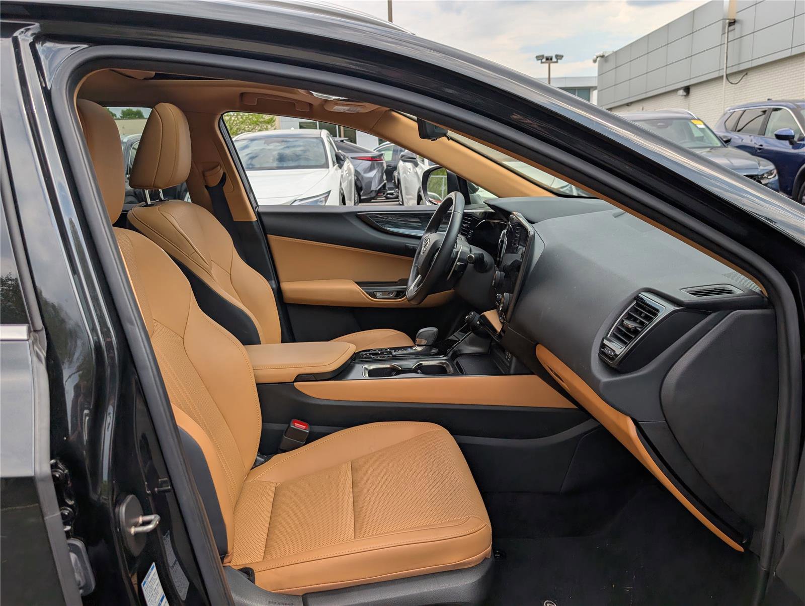 Used 2024 Lexus NX 350 AWD w/ Cold Area Package image 11