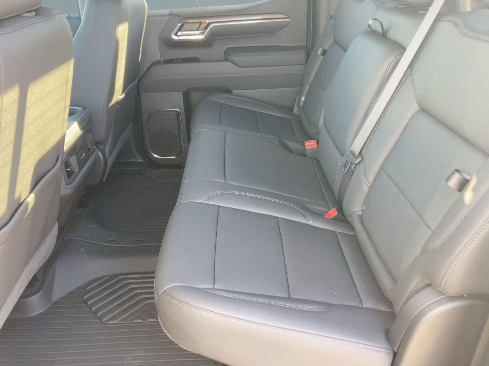 New 2026 Chevrolet Silverado 1500 LT Trail Boss w/ Safety Package image 13