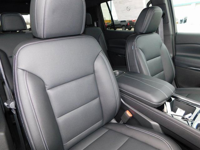 New 2026 Chevrolet Traverse LT w/ Driver Confidence Package image 19