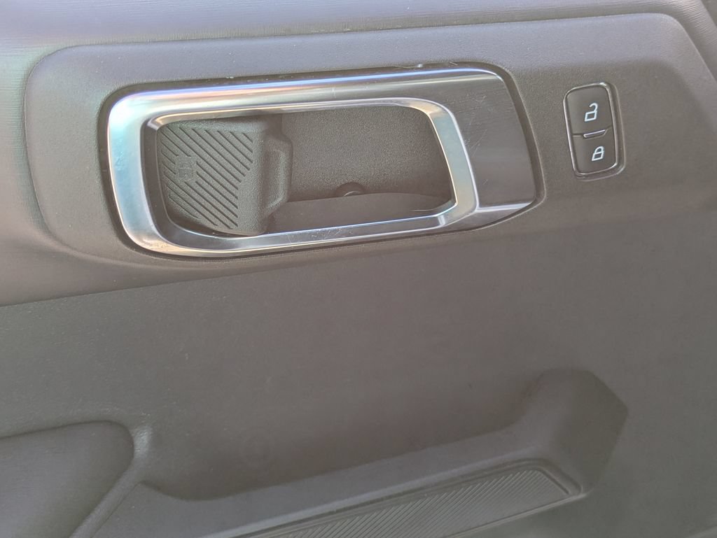 Used 2025 Ford Bronco Outer Banks AWD/4WD image 9