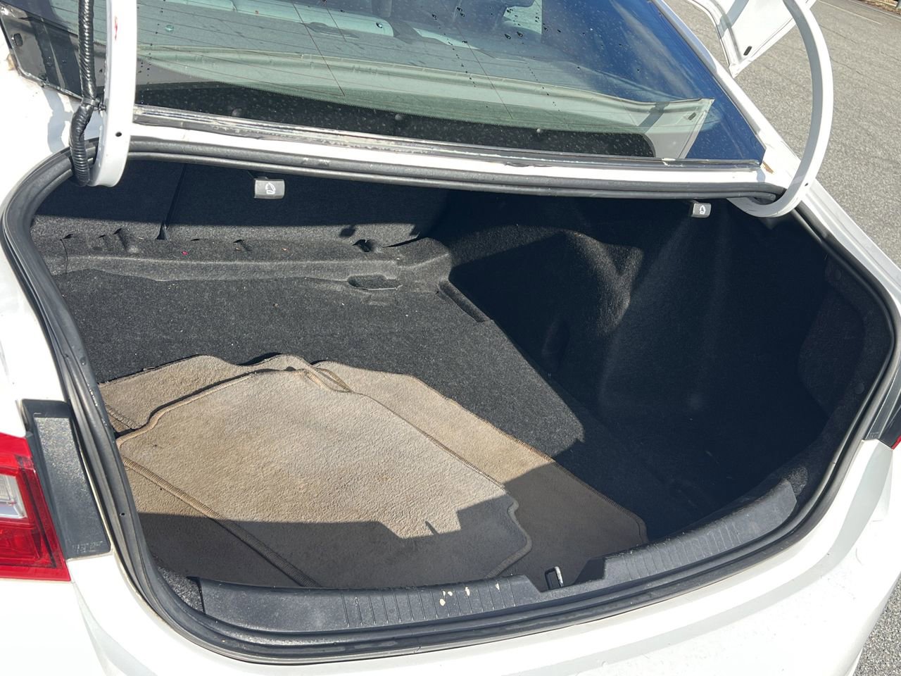 Used 2019 Chevrolet Malibu LS image 24