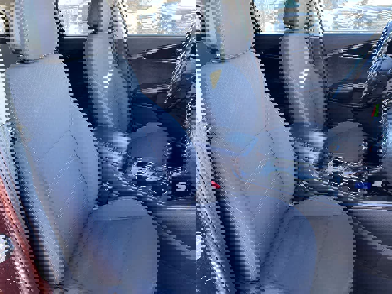 Used 2016 Kia Sorento LX w/ LX Convenience Package image 14