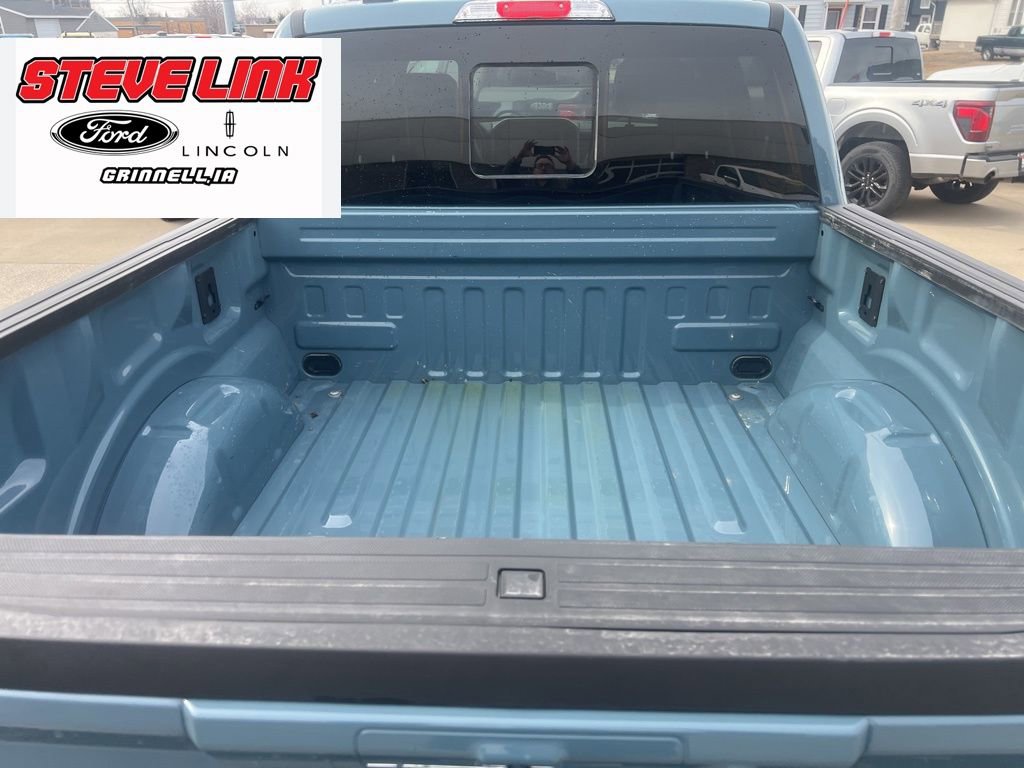 Used 2023 Ford F150 Lariat w/ Trailer Tow Package image 7