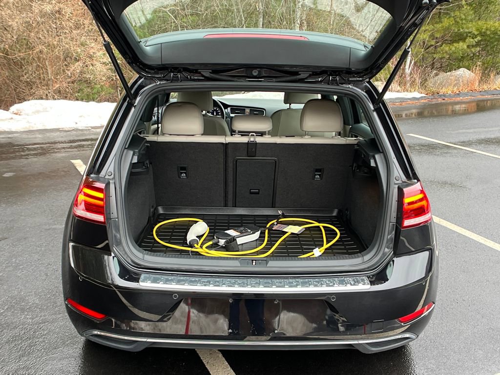 Used 2019 Volkswagen e-Golf SEL Premium image 23