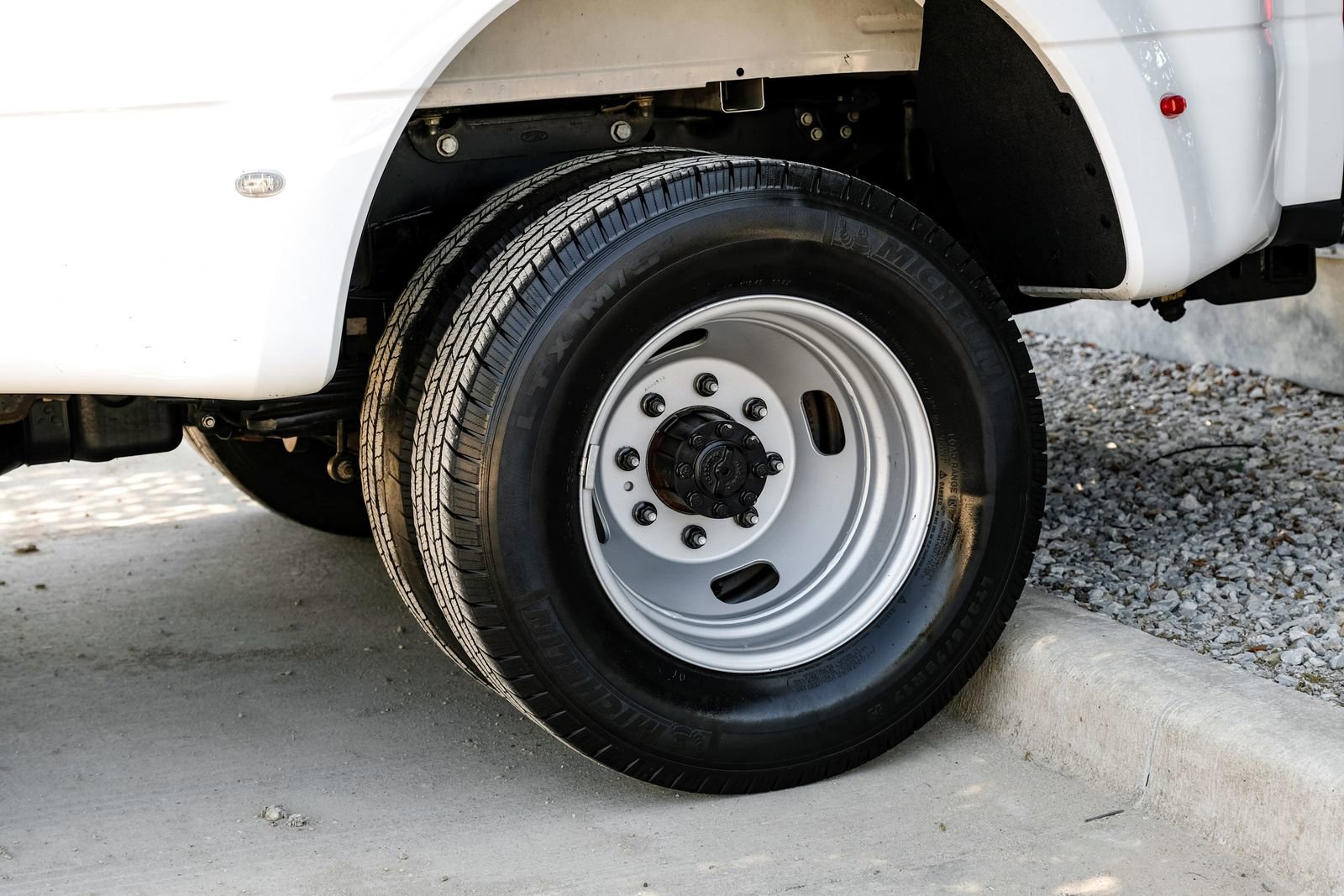 Used 2024 Ford F350 XL image 43