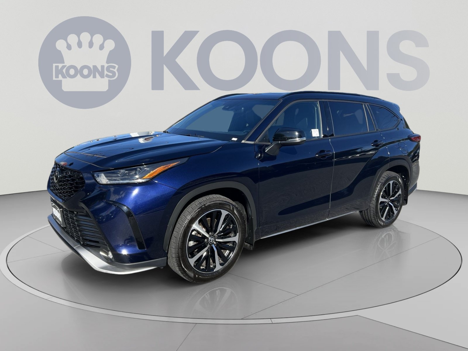 Used 2022 Toyota Highlander XSE