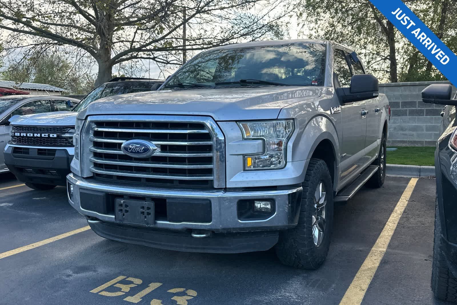 Used 2015 Ford F150 XLT w/ Equipment Group 302A Luxury AWD/4WD image 1