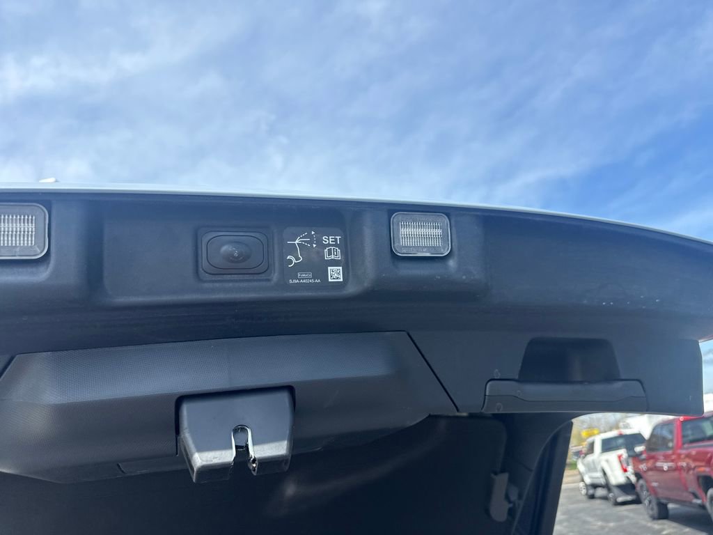 Used 2025 Ford Mustang Mach-E Premium image 12