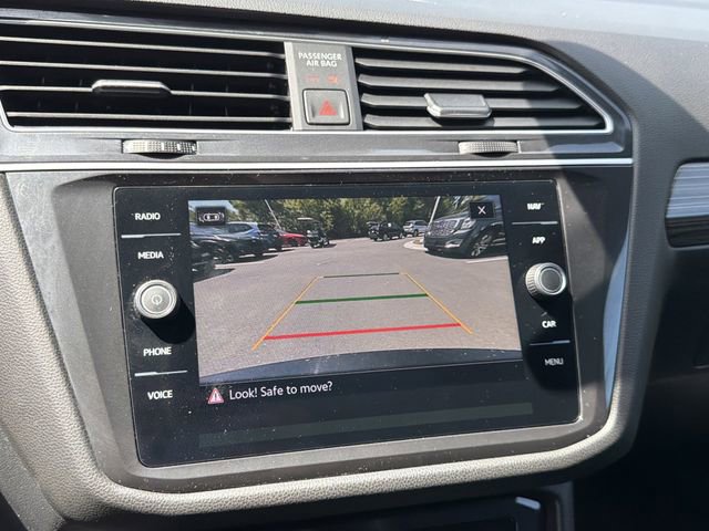 Used 2024 Volkswagen Tiguan SEL R-Line AWD/4WD image 28