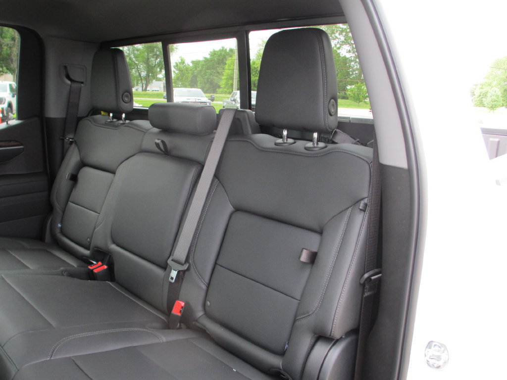 New 2026 GMC Sierra 1500 SLT w/ SLT Premium Plus Package AWD/4WD image 11
