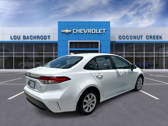 Used 2024 Toyota Corolla LE FWD image 8