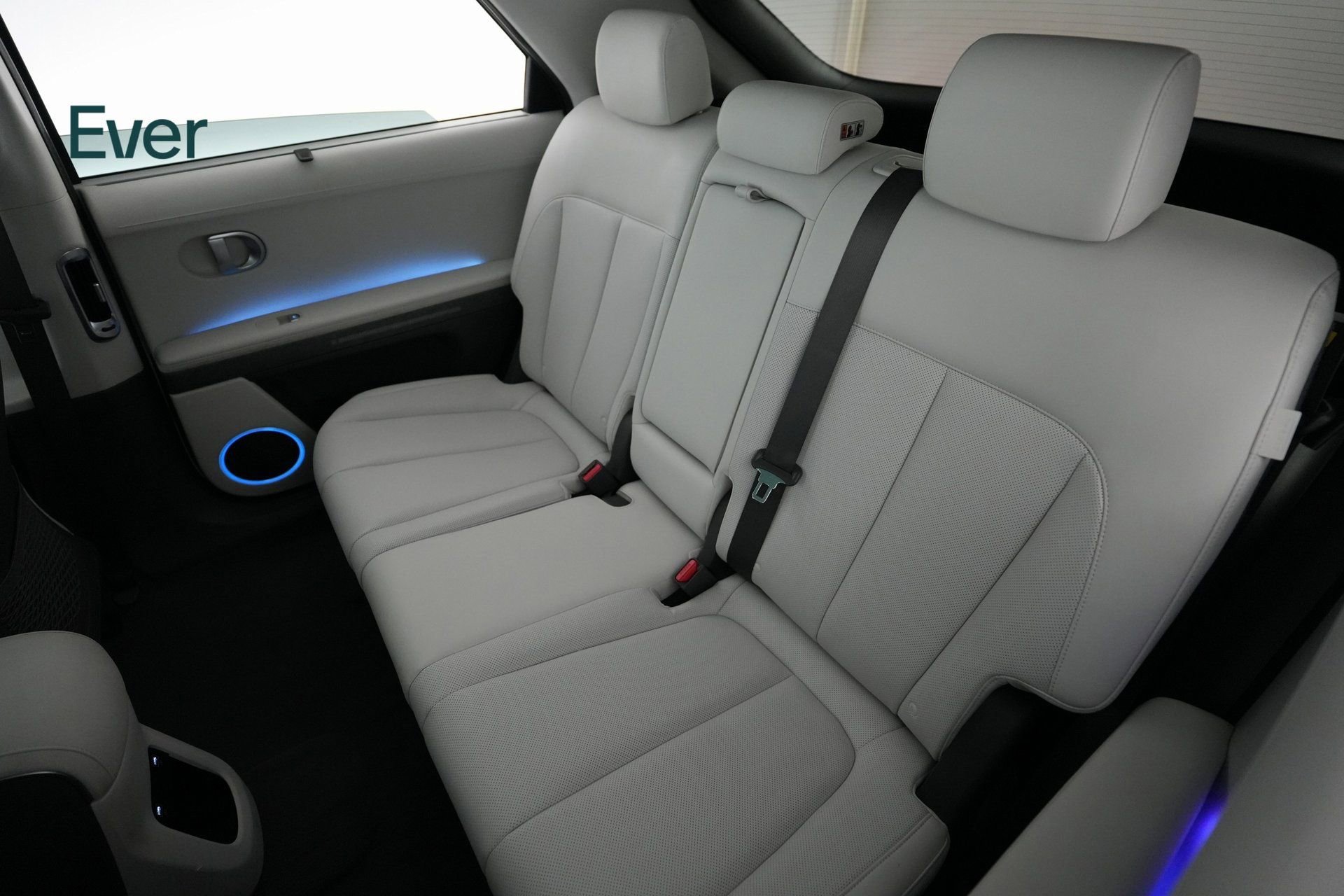 Used 2024 Hyundai Ioniq 5 Limited image 8