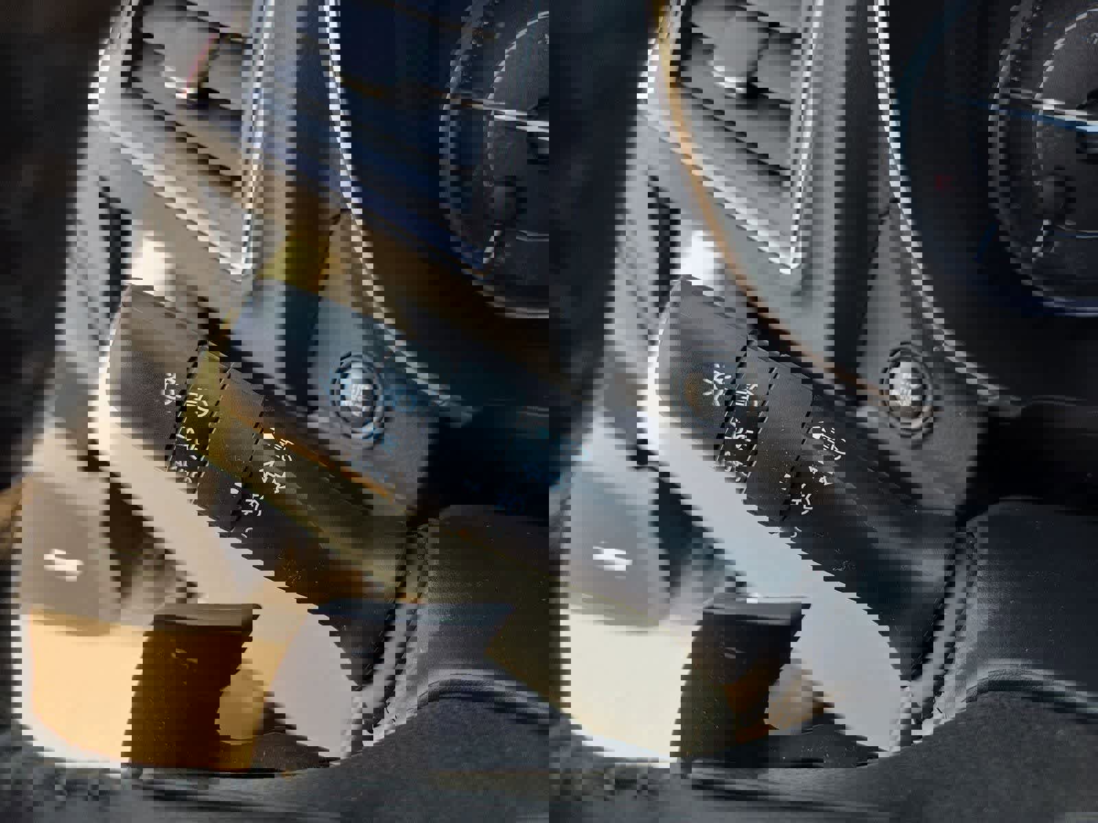 Used 2019 Subaru Ascent Limited image 27