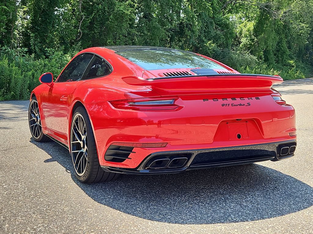 Used 2019 Porsche 911 4 Coupe AWD/4WD image 3