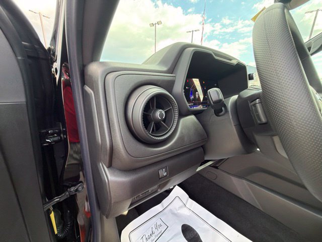 New 2026 Chevrolet Colorado Trail Boss AWD/4WD image 42