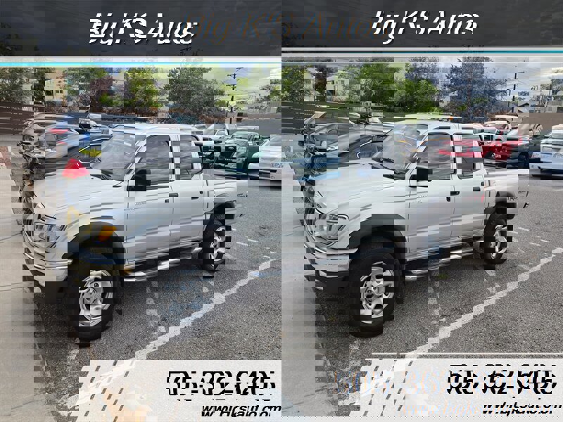 Used 2004 Toyota Tacoma PreRunner image 4