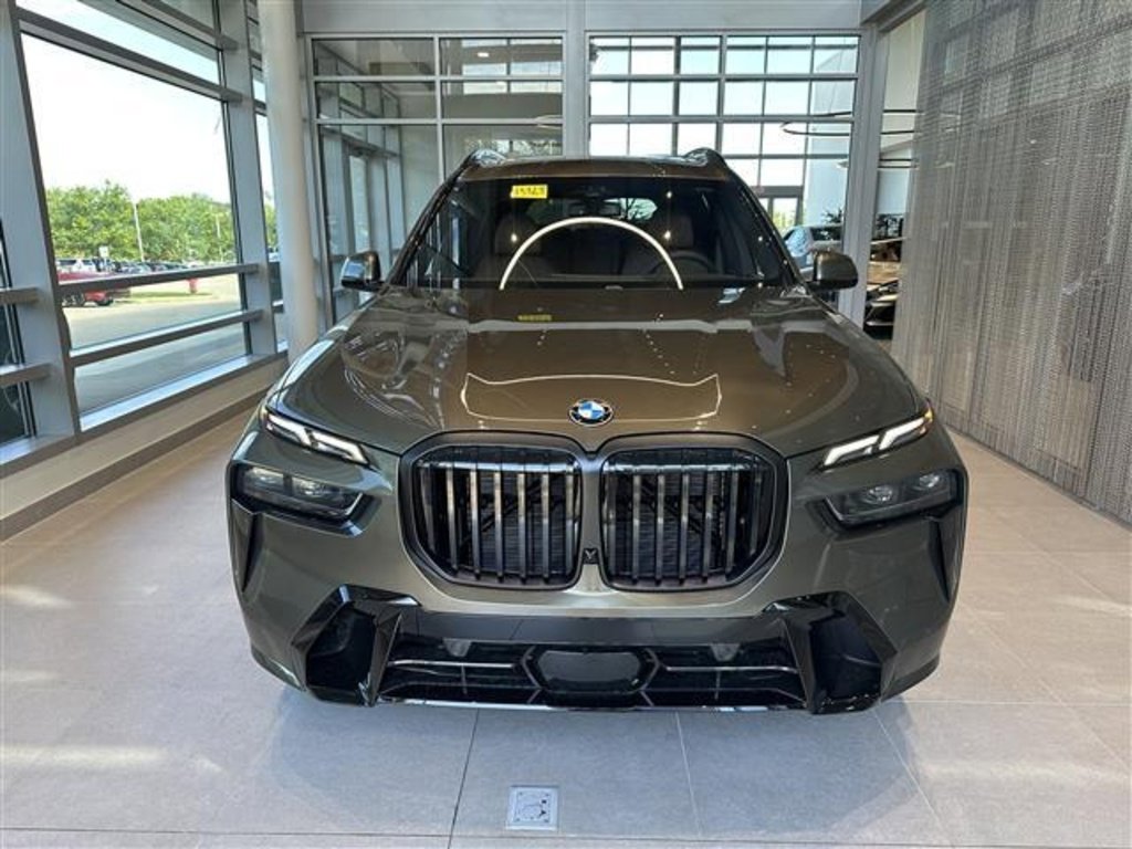 New 2026 BMW X7 xDrive40i w/ M Sport Package image 2