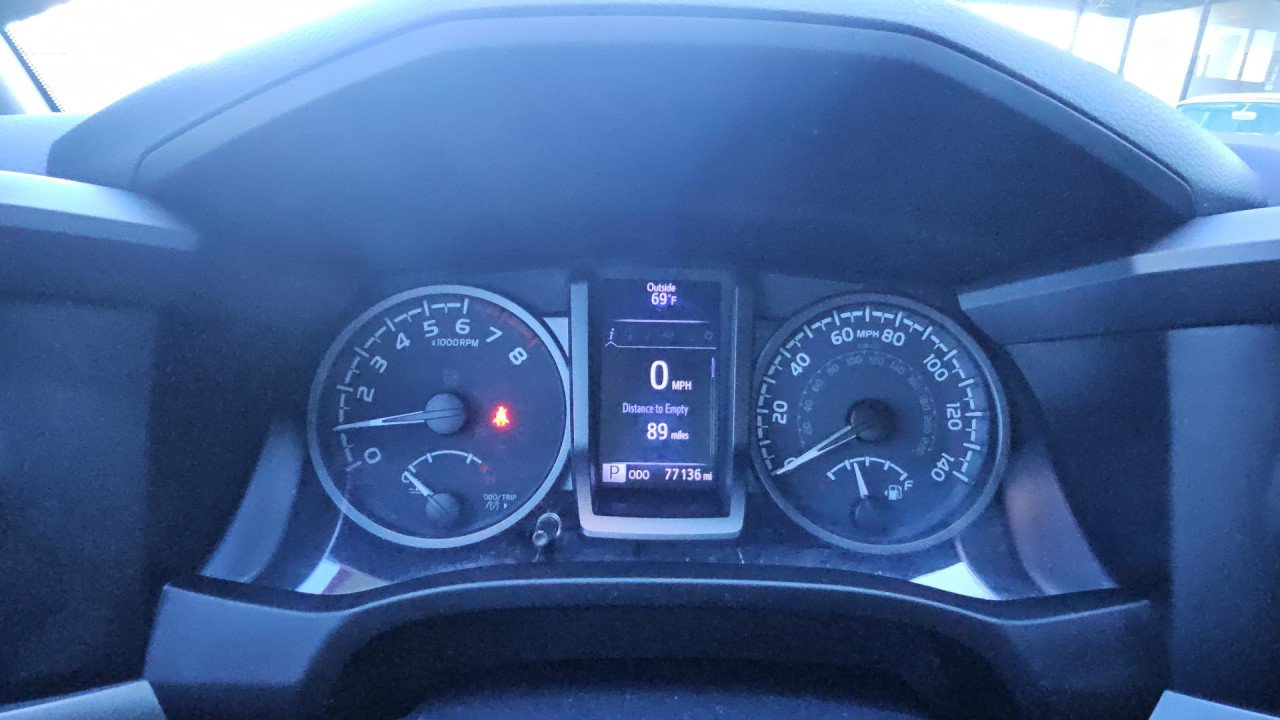 Used 2020 Toyota Tacoma TRD Sport w/ Technology Package AWD/4WD image 17