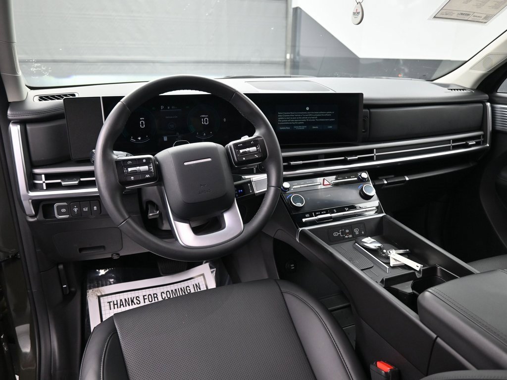 Used 2025 Hyundai Santa Fe SEL w/ Tow & Go Package image 10