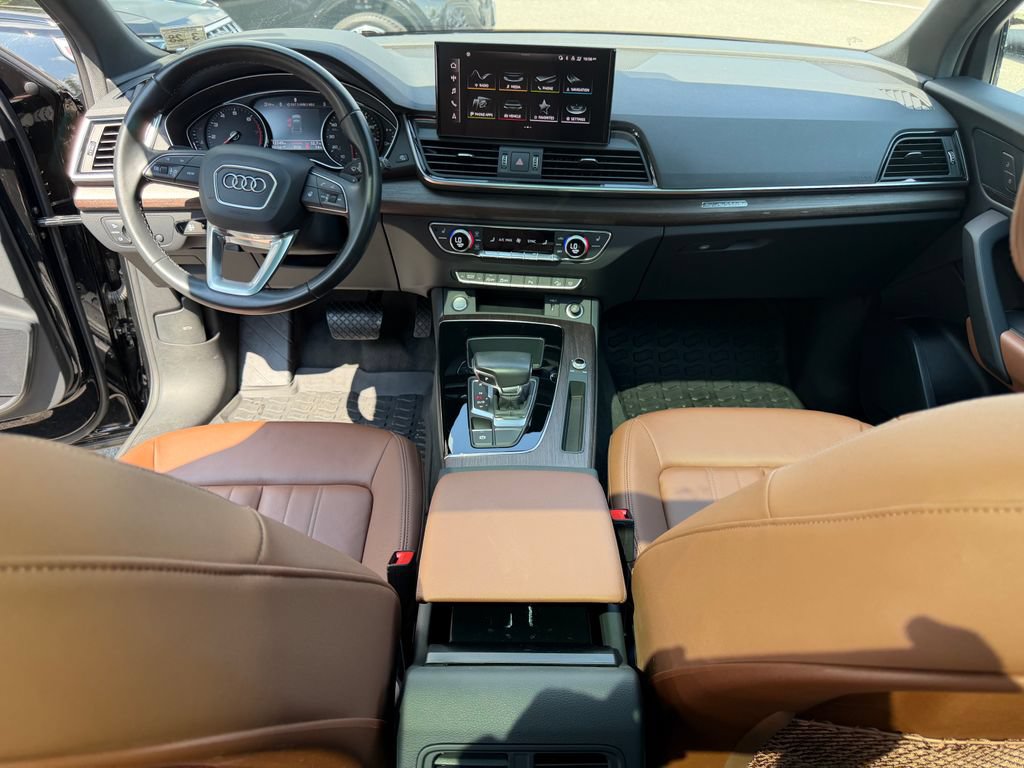 Used 2023 Audi Q5 2.0T Premium w/ Convenience Package AWD/4WD image 20