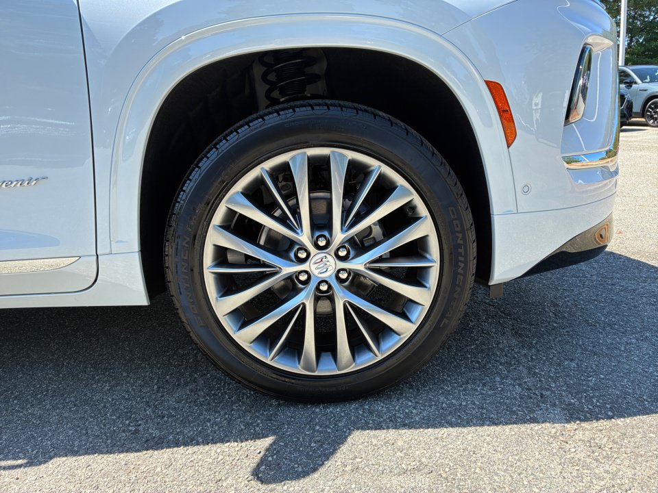 New 2026 Buick Enclave Avenir w/ Super Cruise Package FWD image 25