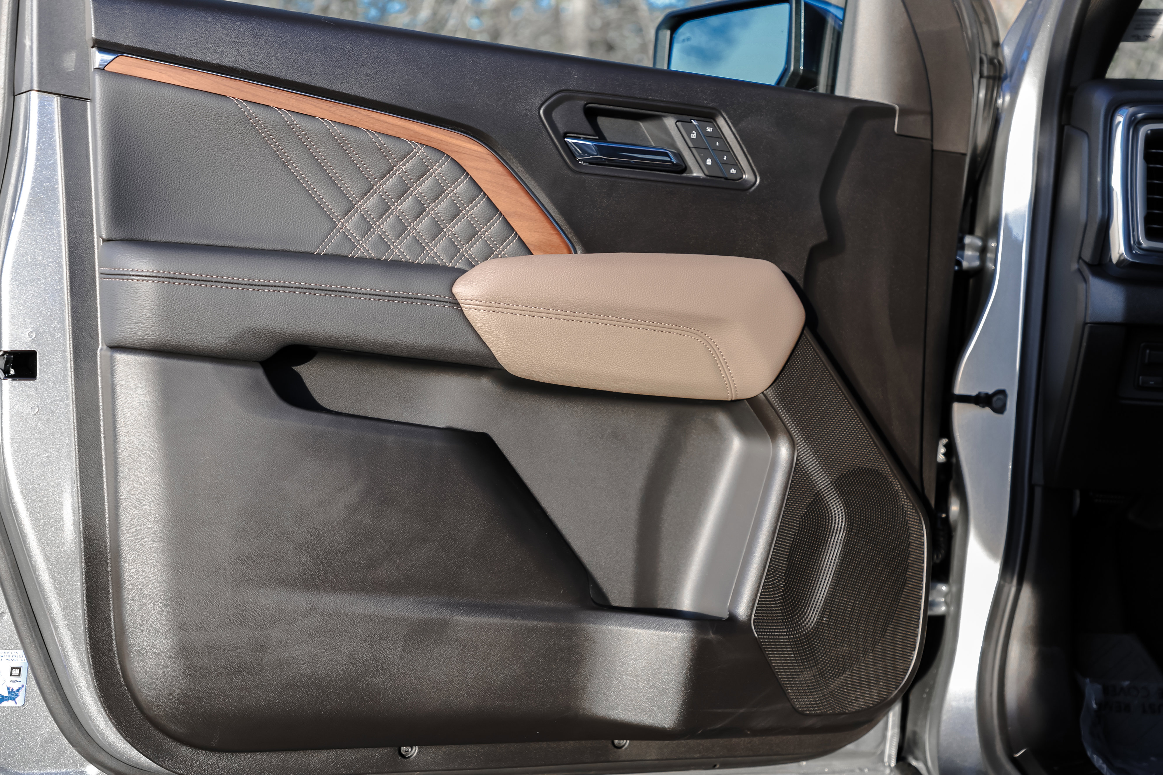 New 2026 GMC Canyon Denali image 15