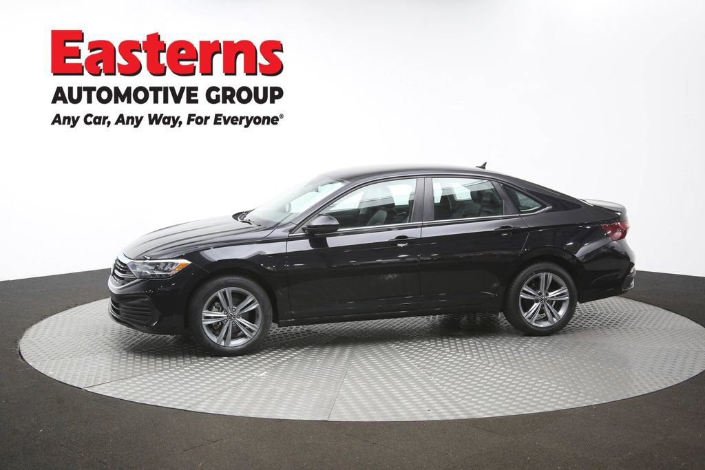 Used 2024 Volkswagen Jetta SE FWD image 57