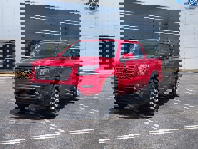 Used 2024 Nissan Frontier SV