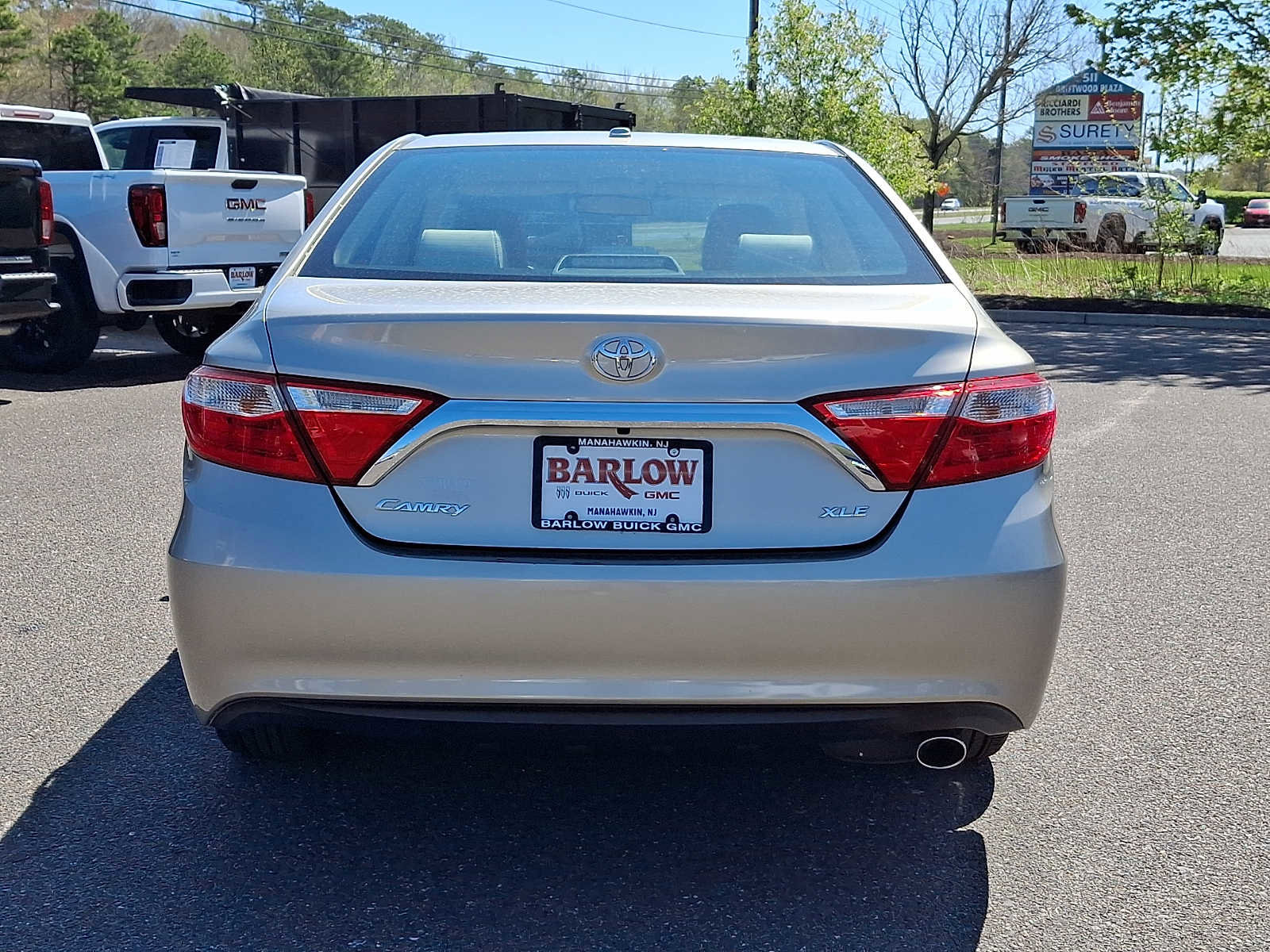 Used 2016 Toyota Camry XLE FWD image 5