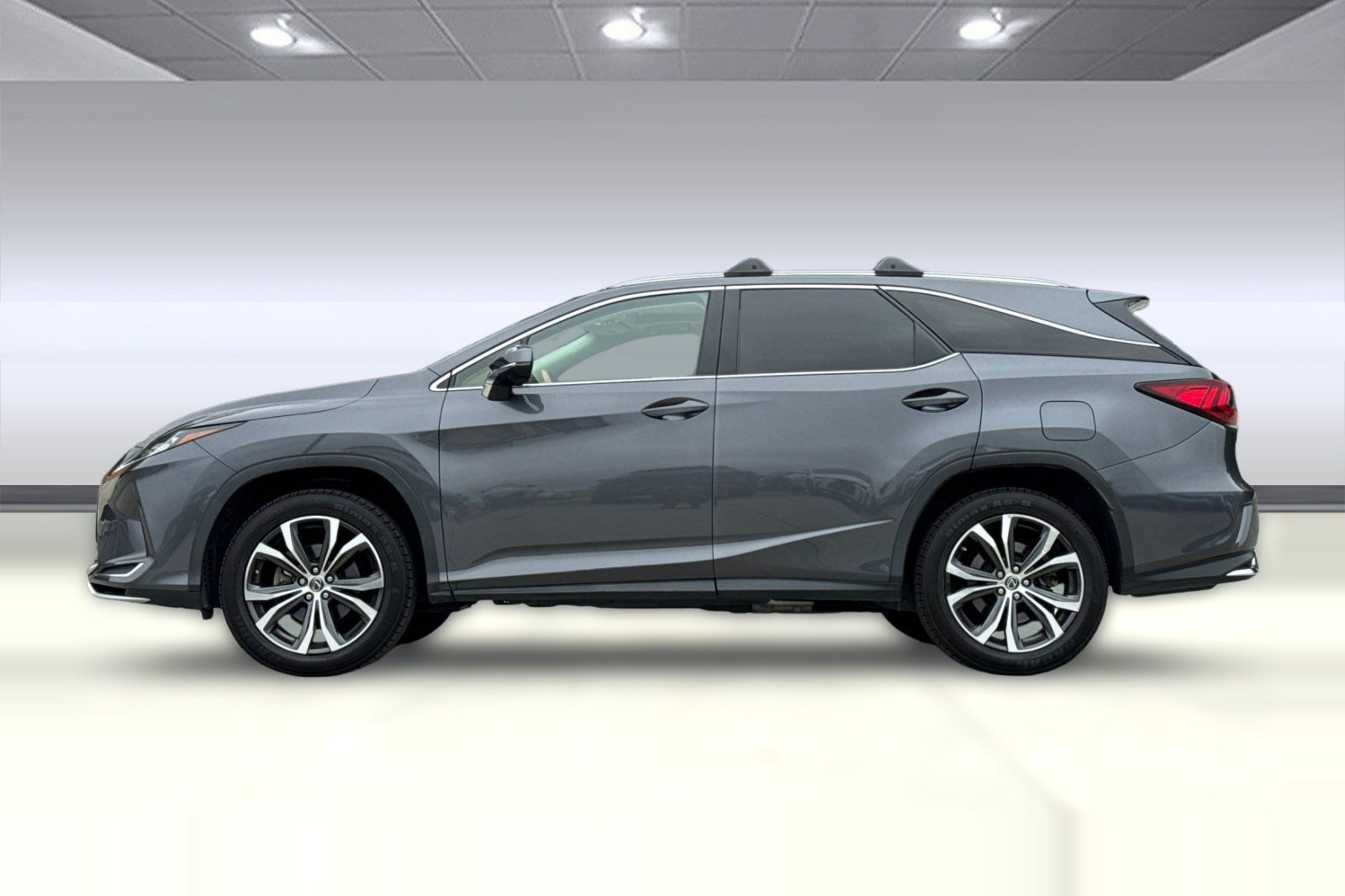 Used 2022 Lexus RX 350L Premium w/ Premium Package AWD/4WD image 2