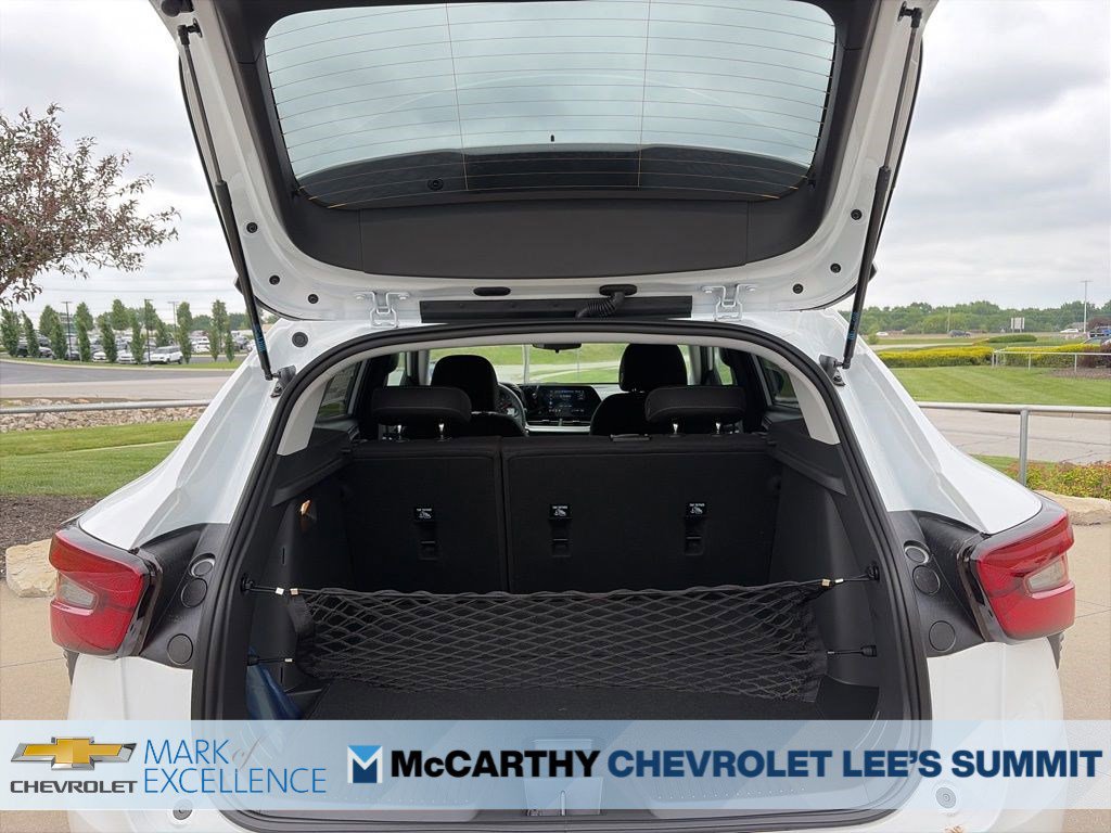 New 2026 Chevrolet Trax LS w/ LS Convenience Package FWD image 48