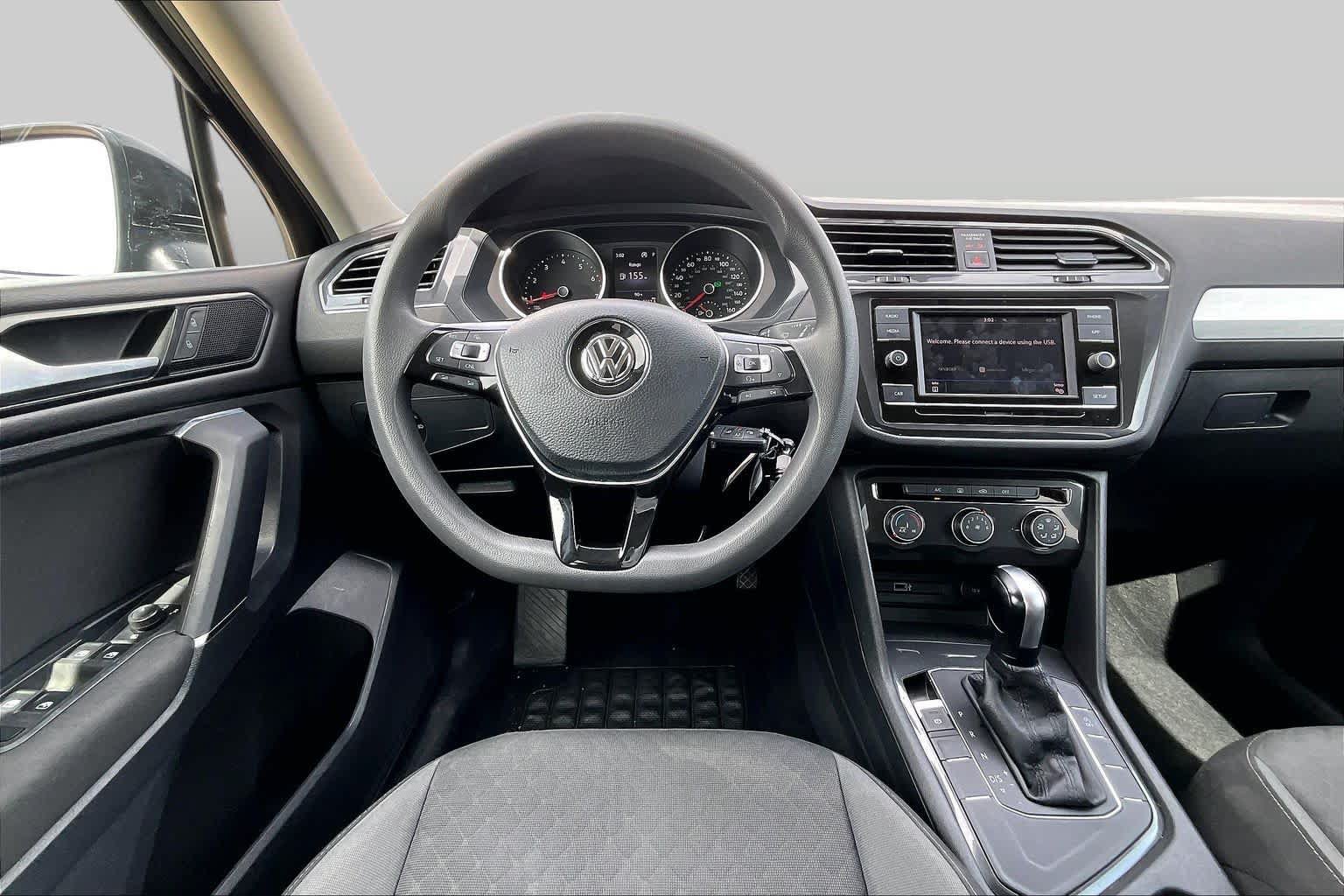 Used 2018 Volkswagen Tiguan S FWD image 5