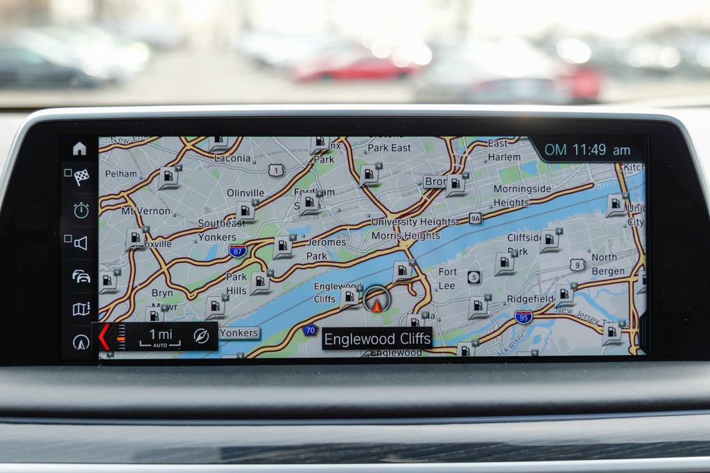 Used 2019 BMW 740i xDrive w/ Executive Package image 57