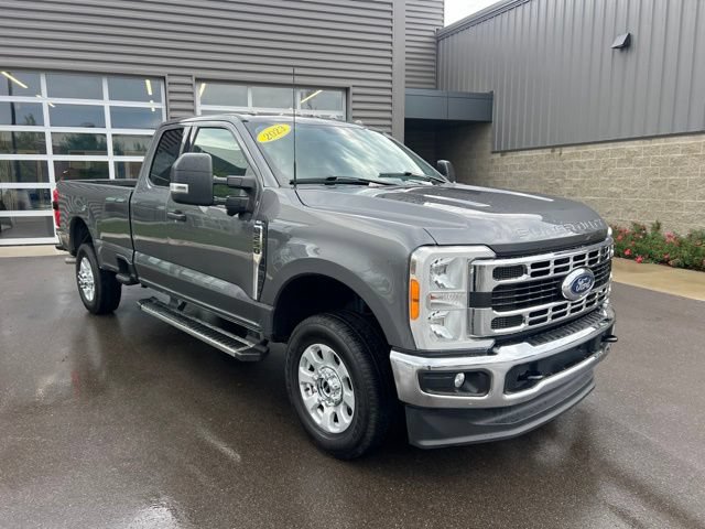 Used 2023 Ford F250 XLT w/ 360-Degree Camera Package AWD/4WD image 3