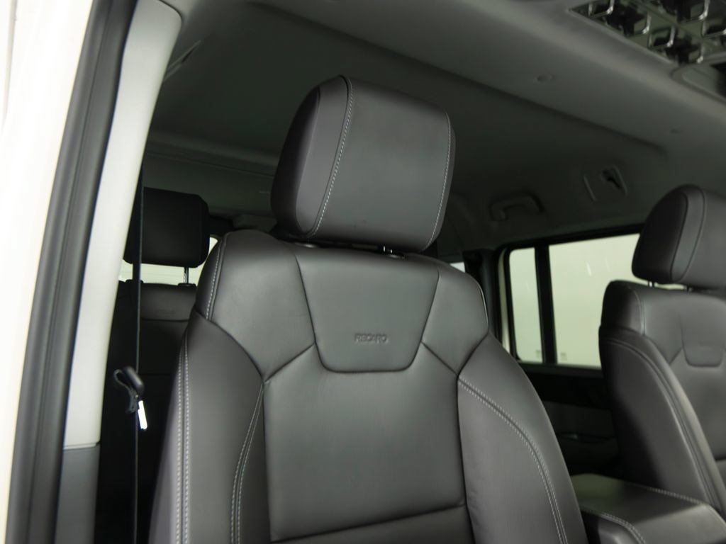 Used 2025 INEOS Grenadier Fieldmaster Edition AWD/4WD image 35