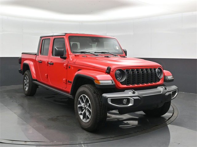 Used 2024 Jeep Gladiator Sport video 1