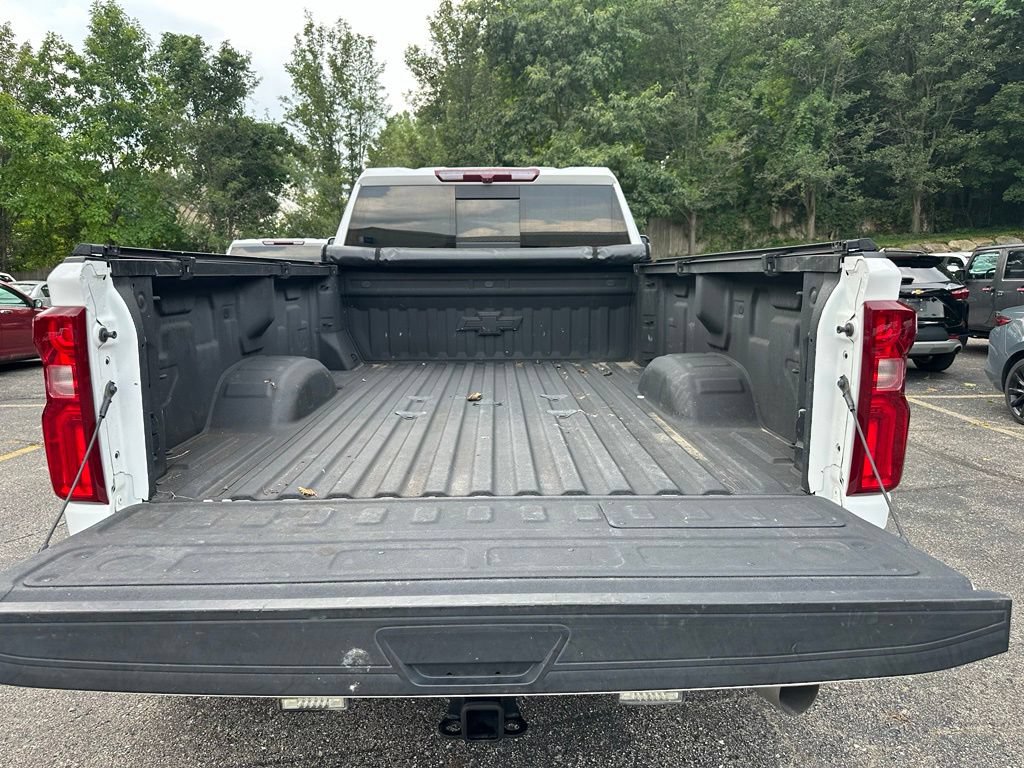 Used 2024 Chevrolet Silverado 3500 LTZ w/ LTZ Plus Package AWD/4WD image 29