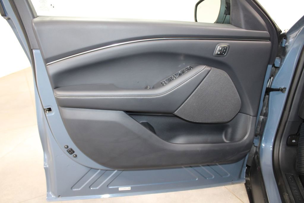 New 2024 Ford Mustang Mach-E Select w/ Comfort Package Lite image 24