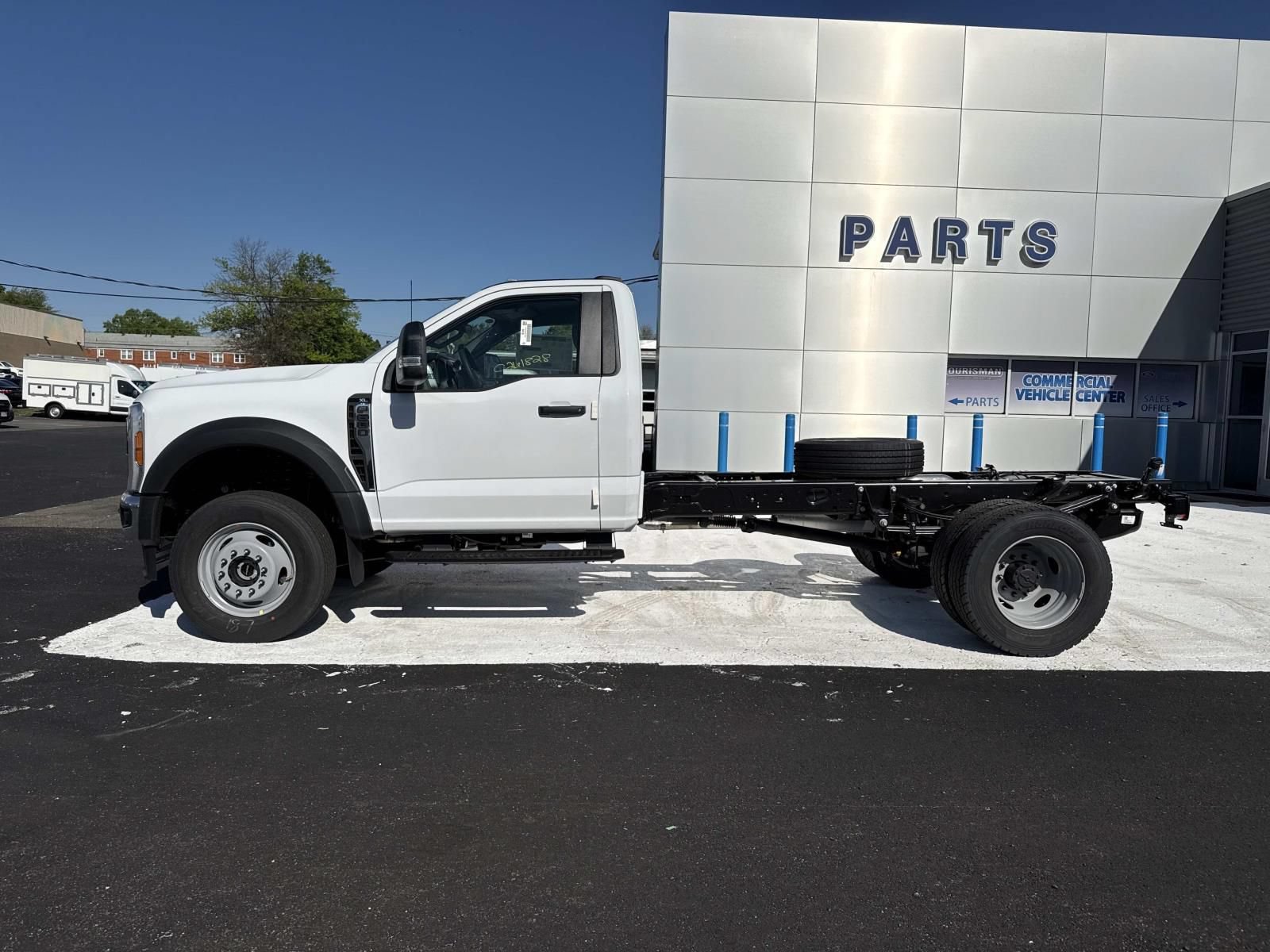 New 2026 Ford F600 4x4 Regular Cab Super Duty w/ XL Chrome Package image 6