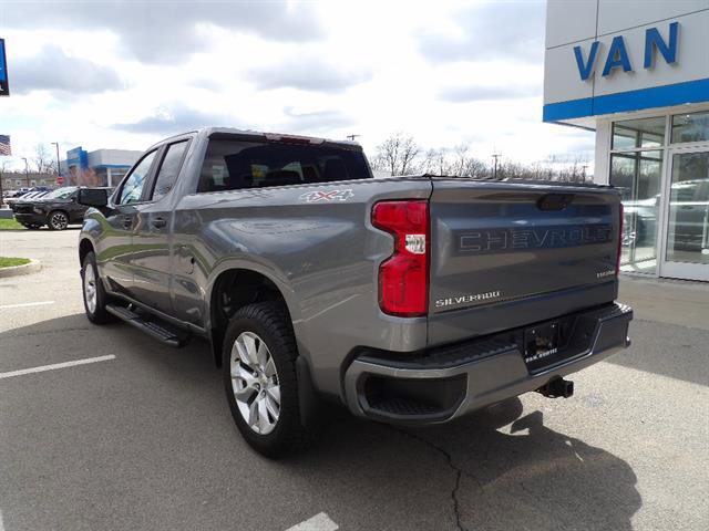 Certified 2021 Chevrolet Silverado 1500 Custom image 3