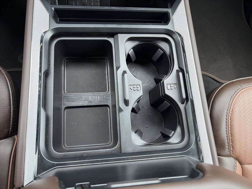 Used 2025 Ford F250 King Ranch w/ FX4 Off-Road Package image 30