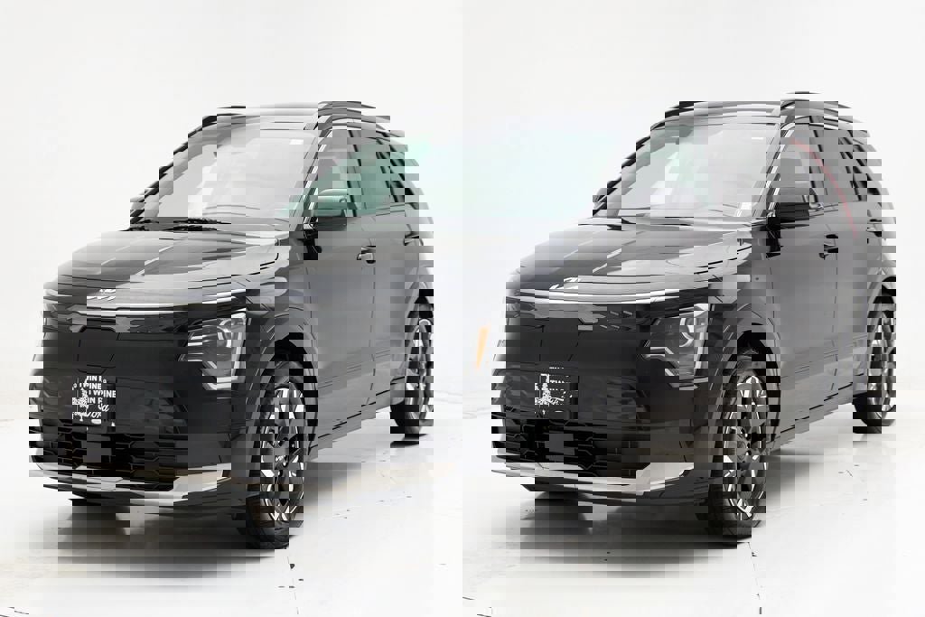 Used 2023 Kia Niro Wind image 2