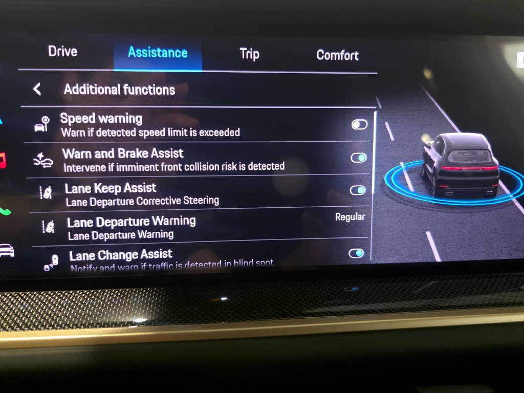 New 2026 Porsche Cayenne Turbo AWD/4WD image 43