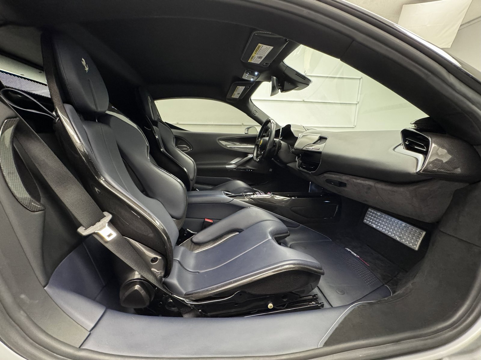 Used 2021 Ferrari SF90 Stradale image 21